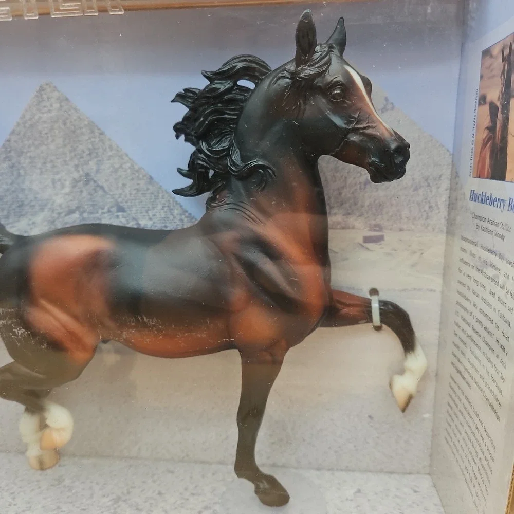Retired Breyer Horse #472 Huckleberry Bey Champion Arabian Stallion NIB NEW